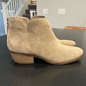 Michael by Michael Shannon ‘Nadya’ Women’s Tan Ankle Boots— Size 9.5